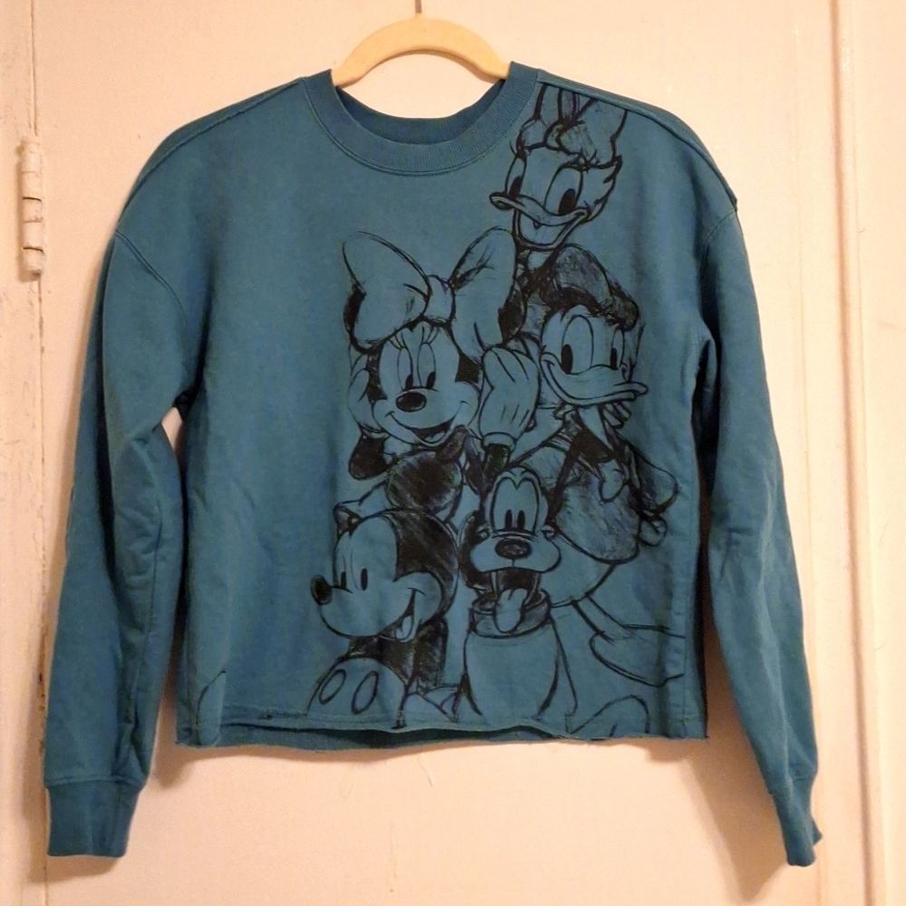 Teal Disney cropped sweater Mickey aminnie Donald Daisy Pluto